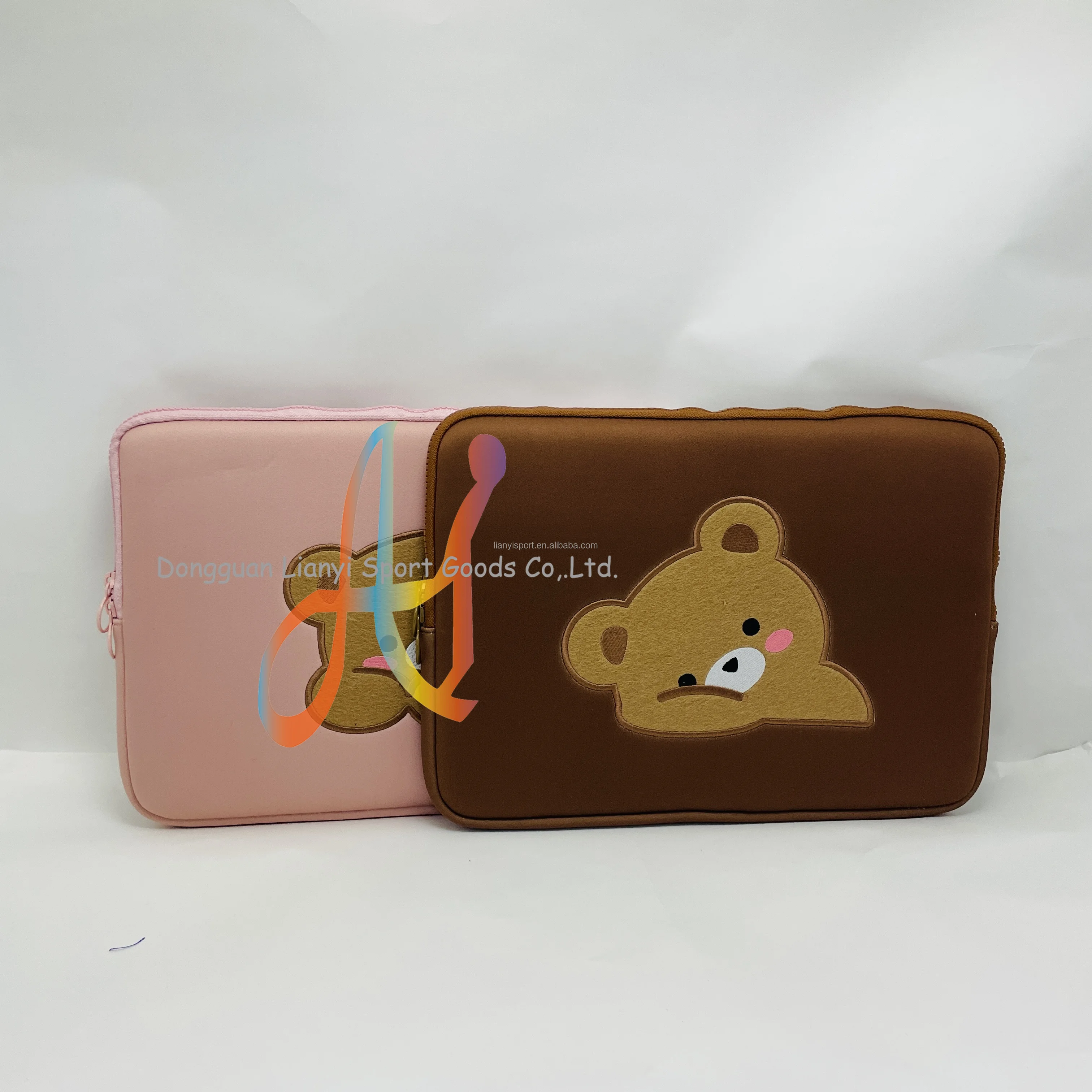 SMETA Factory Custom LOGO Neoprene Bear iPad Sleeve Fun iPad case designs padded Table Sleeve Cute iPad Air Pouch 9 10 inch