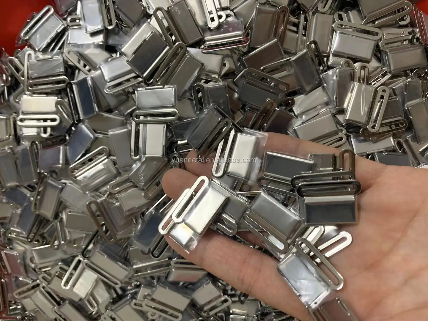 
Wholesale 9/12/15/16/18/20 MM/Customized sizes Magnetic Bra Metal Front Closure Snap Buckle for Underwear/Swimwear/Fashionwear 