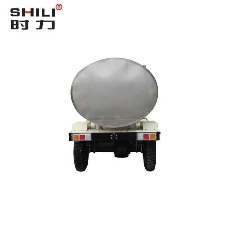 Fresh milk transportation tank truck