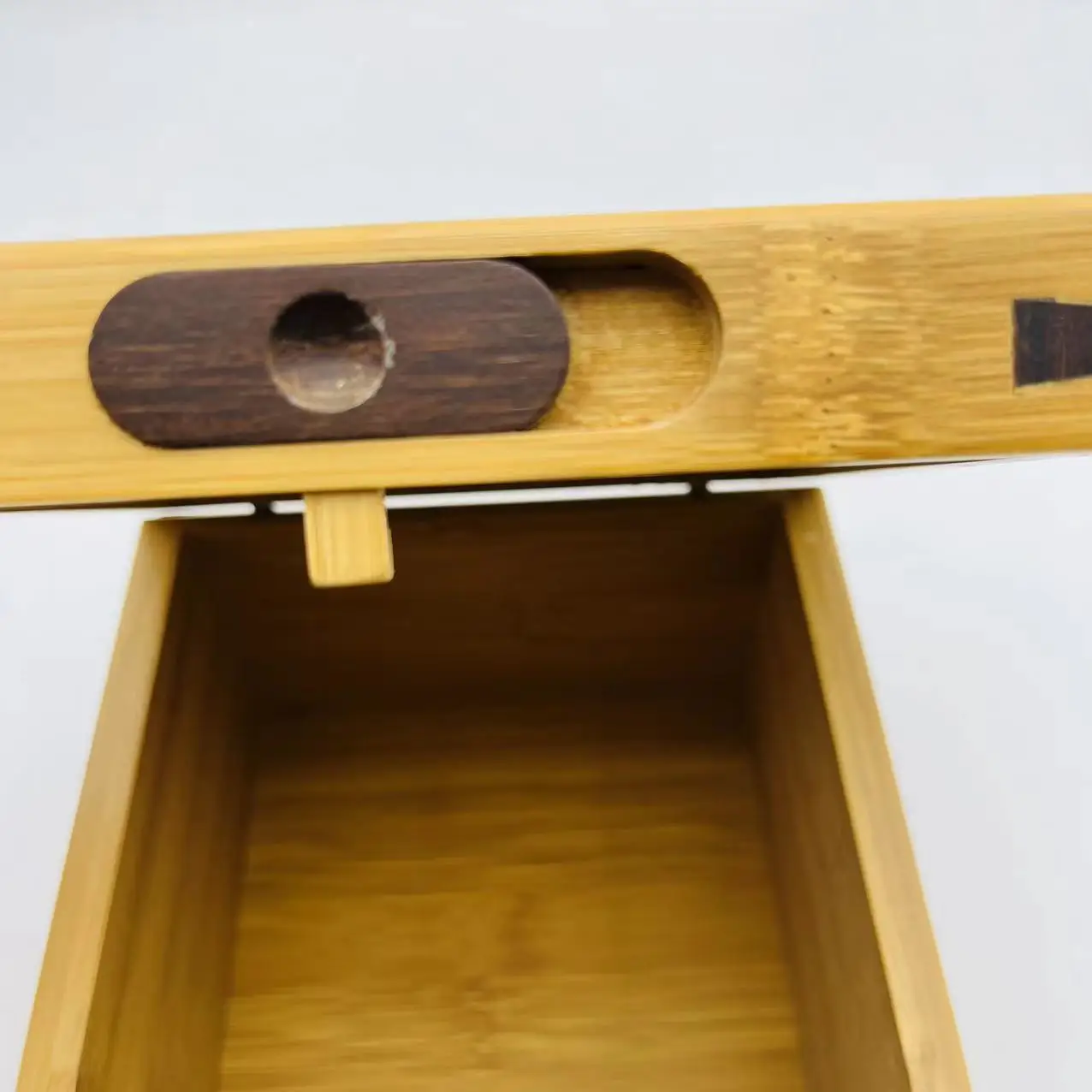 Custom LOGO smoking accessories wooden rolling tray smell proof storage herb bamboo stash box with lock combo kit