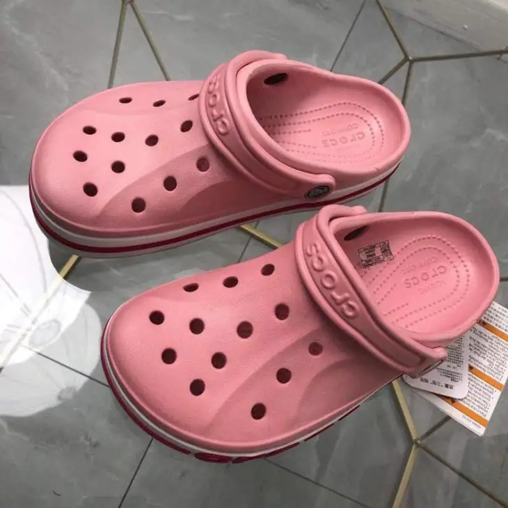 2021 Summer High Quality Croc With Logo Men Casual Plain Garden Shoes Cross Outdoor Beach Slides Sandal Fishing Wading Shoes