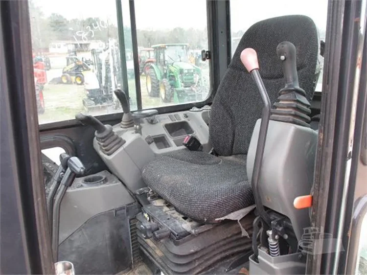 Original Used  Excavator bobcat E85 Great performance from UK second hand small digger 80 85 E80  for sale