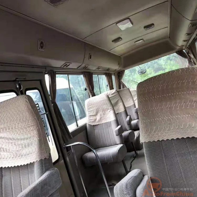  2013 Подержанный дизельный двигатель для автобуса Toyota coaster 30 сидений