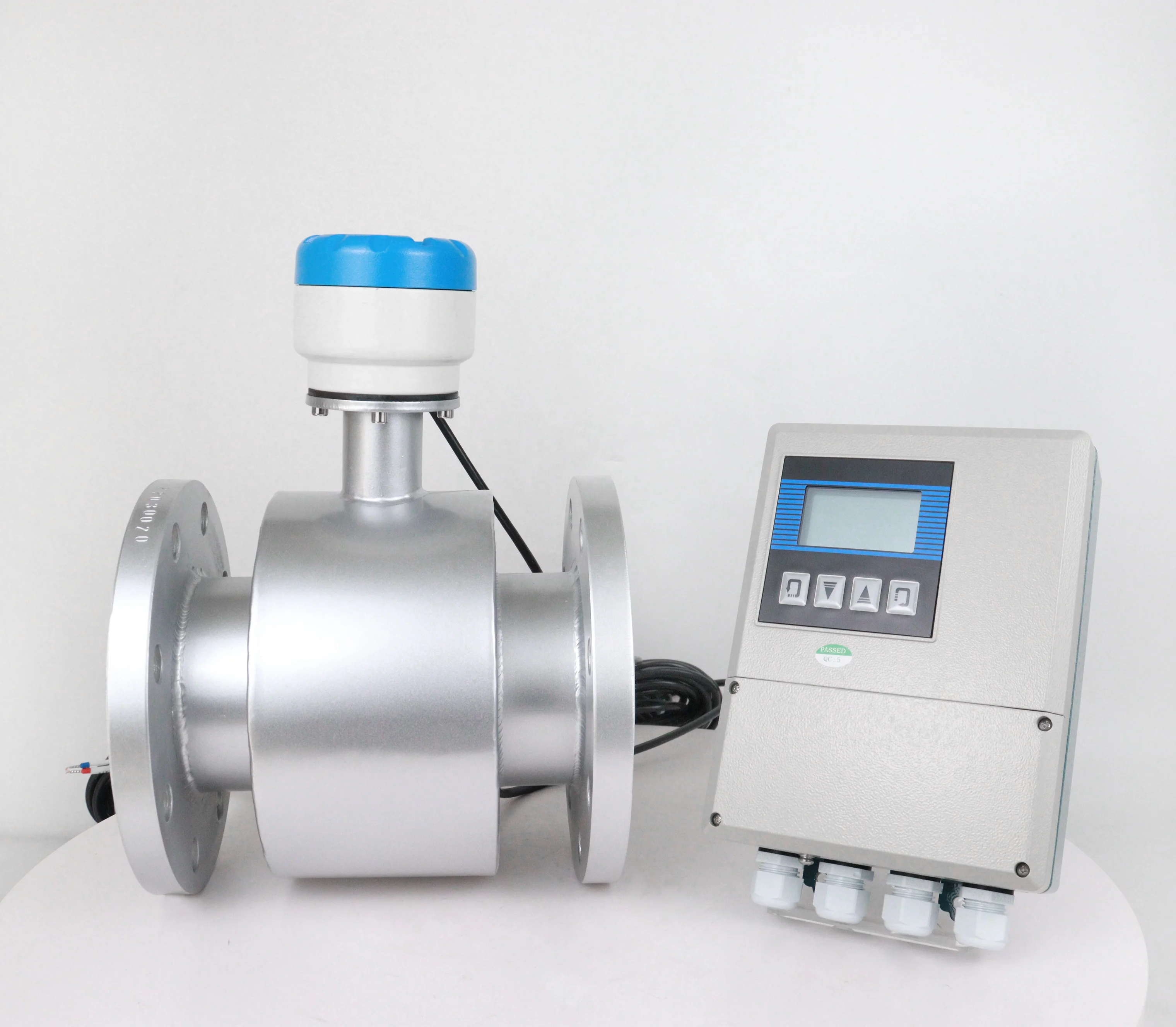 GMF100 split type China OEM  magnetic flow meter factory supplier waste water flowmeter electromagnetic flow meter