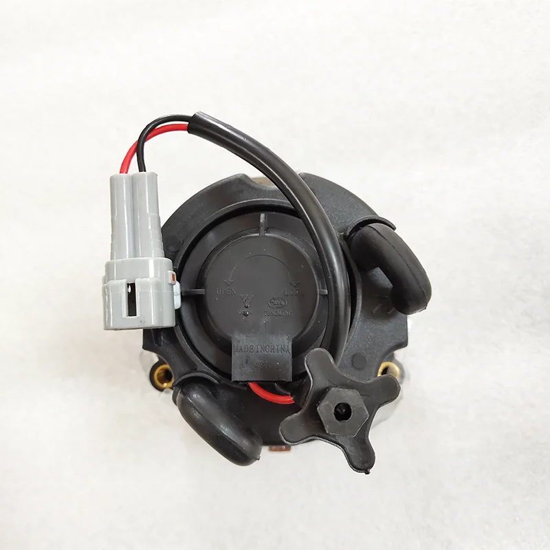 Передняя противотуманная фара Foton Tunland 1J17237100100 1J17237100110