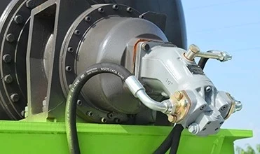 Construction machinery 3.5 m3 B self feeding mixer