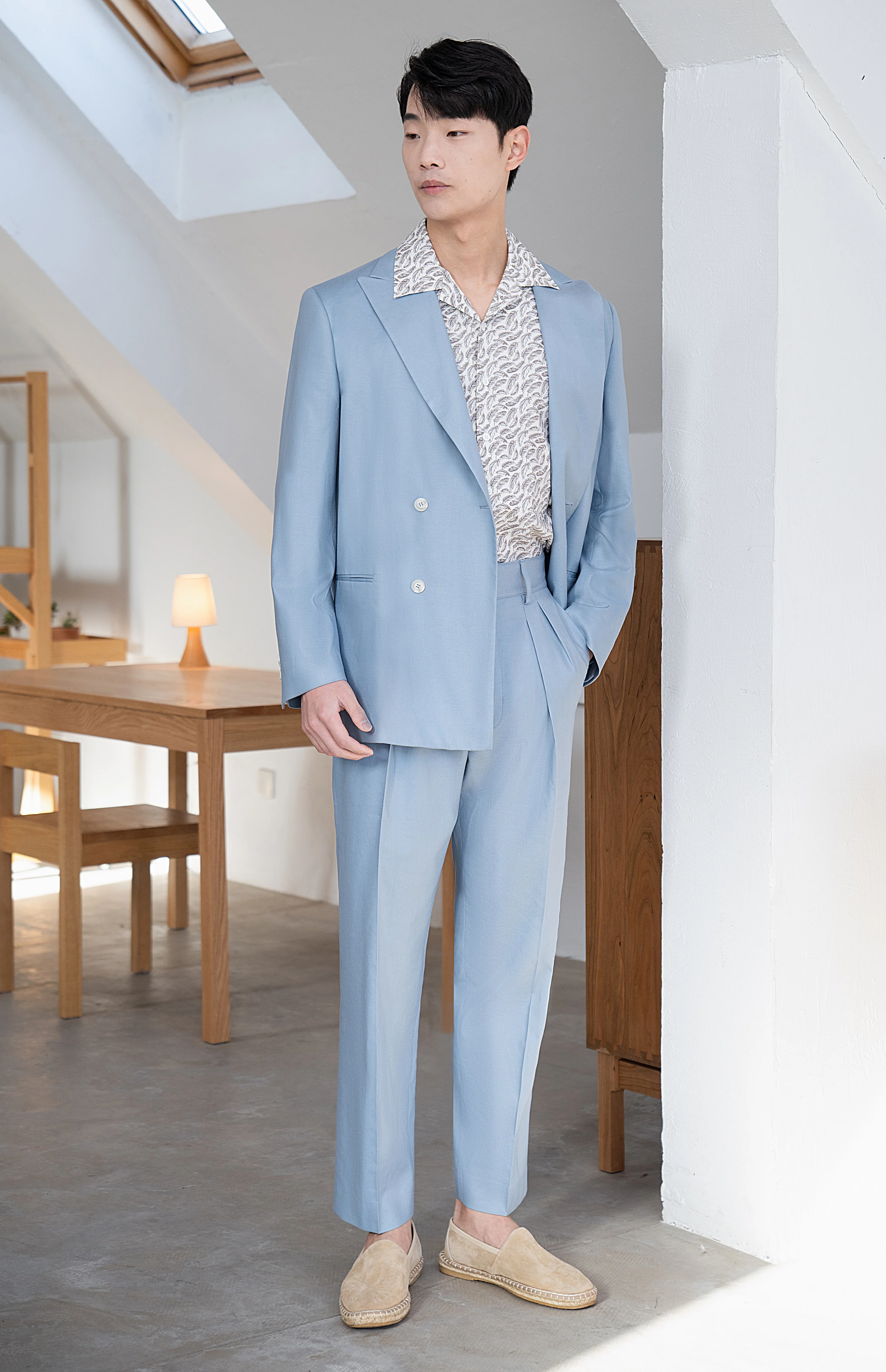 Мужской свободный костюм из хлопка и льна