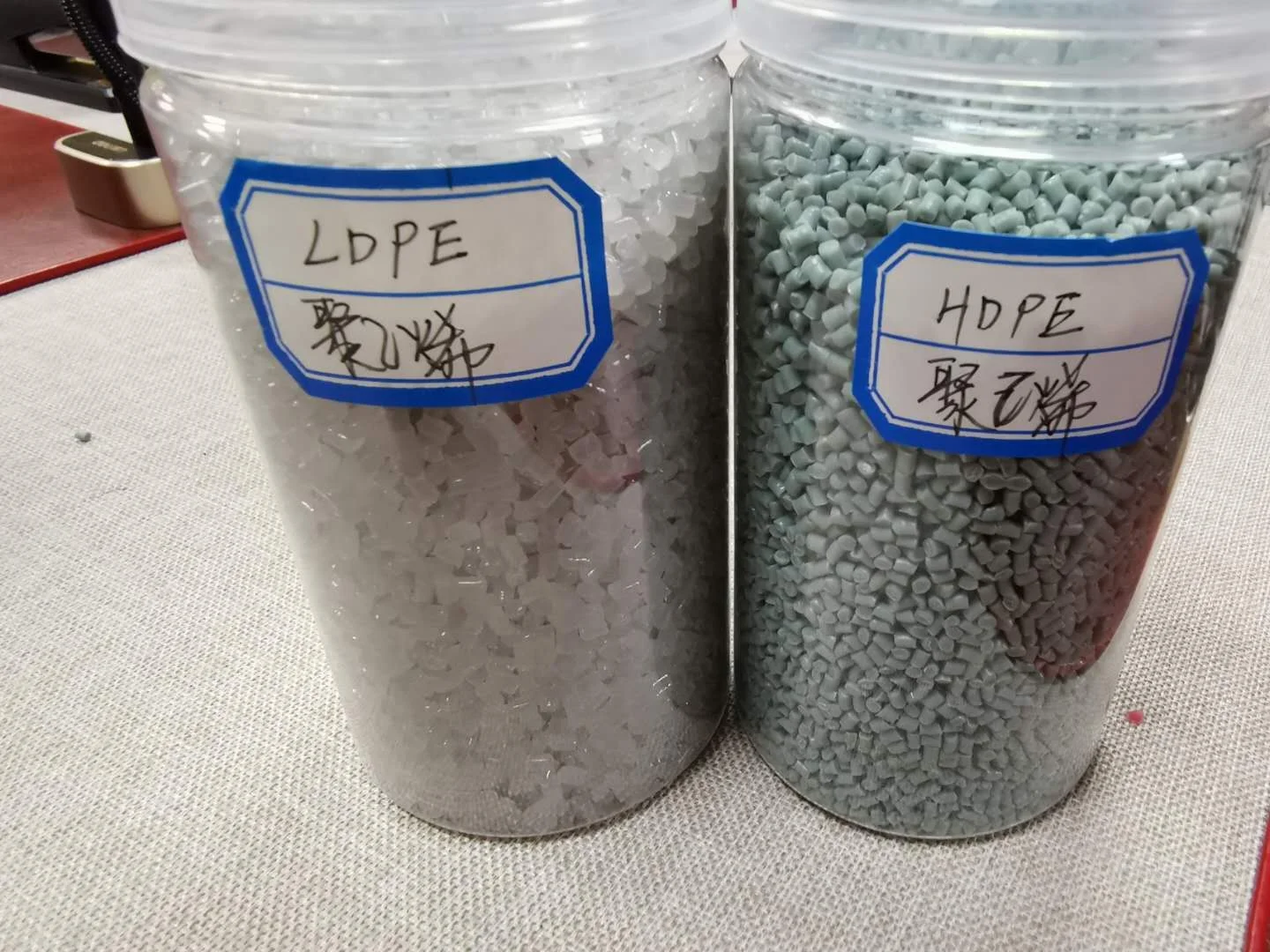 PP PE HDPE LDPE LLDPE PET ABS All Plastic Scrap Recycling Granulator Machine Plastic Bottle Agglomerator Recycling Machine Price