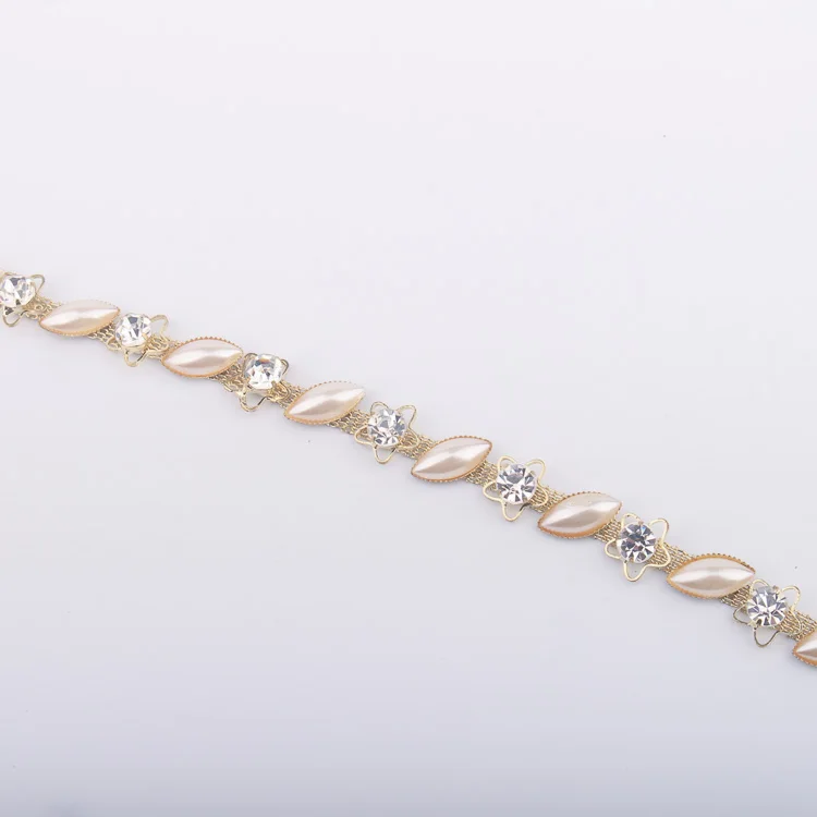 
Double Decoration Gold Rope Chain Trim In Stone 