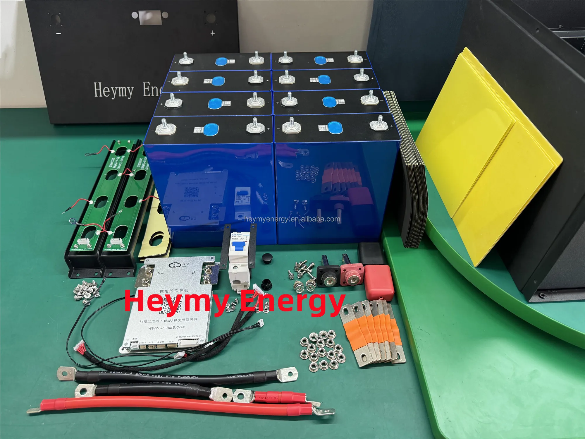Электронная литиевая металлическая батарея с корпусом JK BMS DIY 4S 8S 12V 24V 280Ah 300Ah Lifepo4 для хранения солнечных батарей