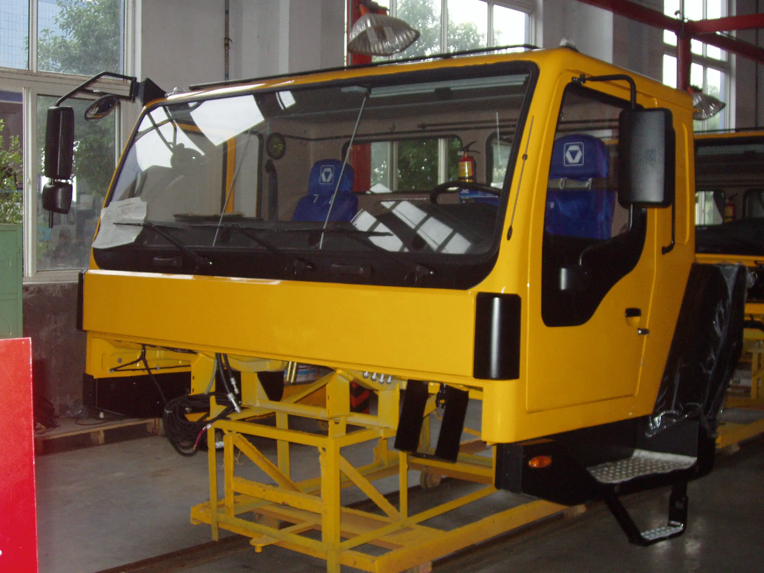 Cabin for crane truck of Volvo Excavator Cab, Excavator Operator Cabin, Excavator Driving