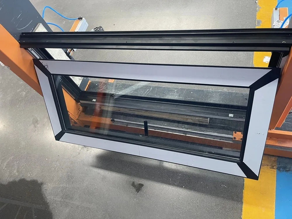 Minglei Australia Standard Double Tempered Glass Windows Aluminum Chain Winder Awning Window With Screen