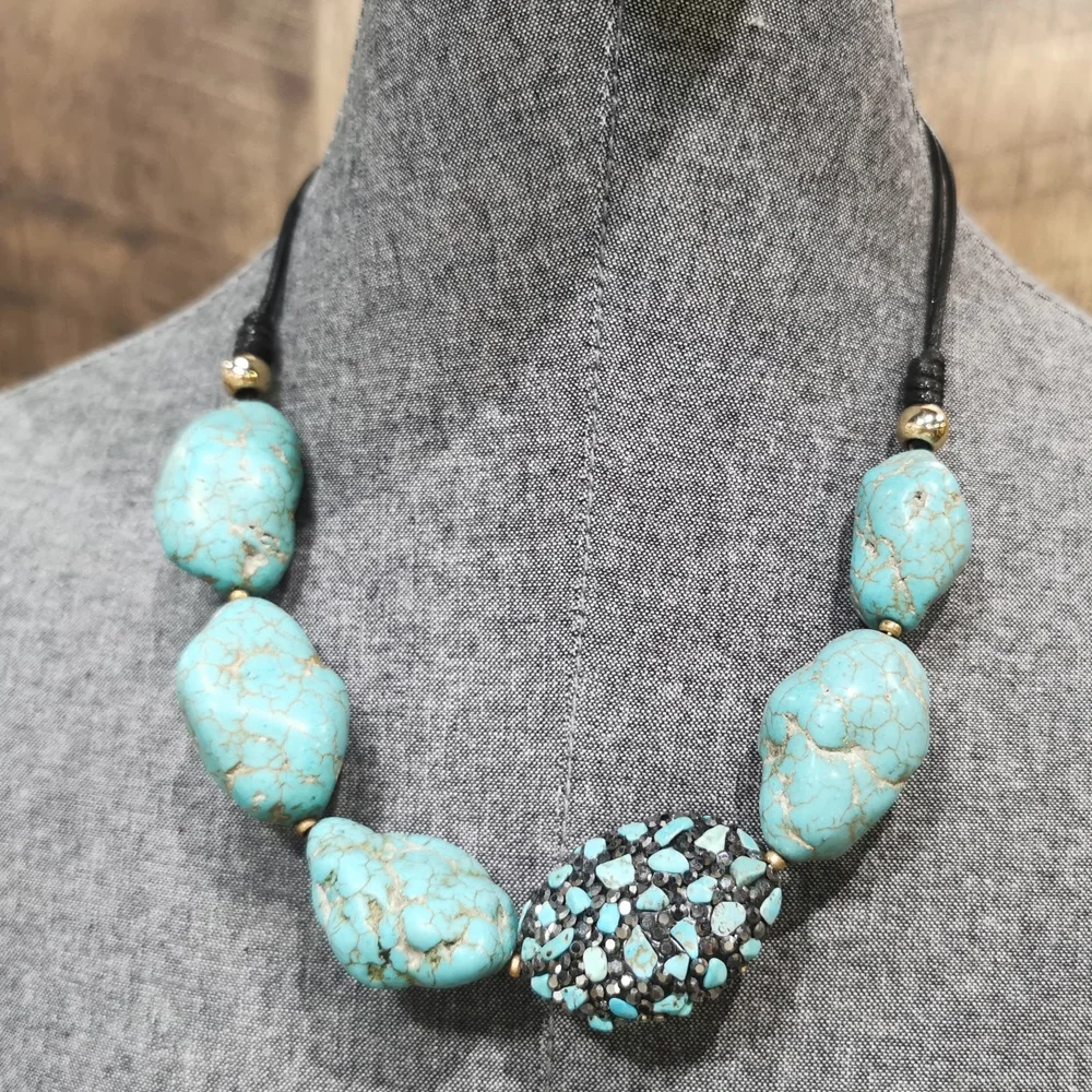 Vintage Turquoise Large Beads Necklaces Handmade Pave Crystal Gemstone Choker Necklace Jewelry for Women Adjustable