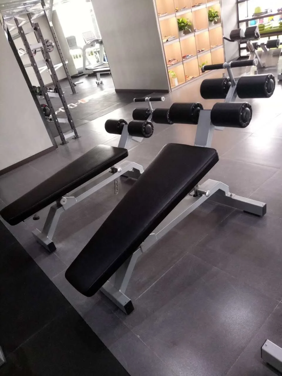 Commercial Seated Adjustable Arm Weight Scott Preacher Curl Bench Biceps Lifting Equipment 90 Degree OEM Preacher Curl Machine