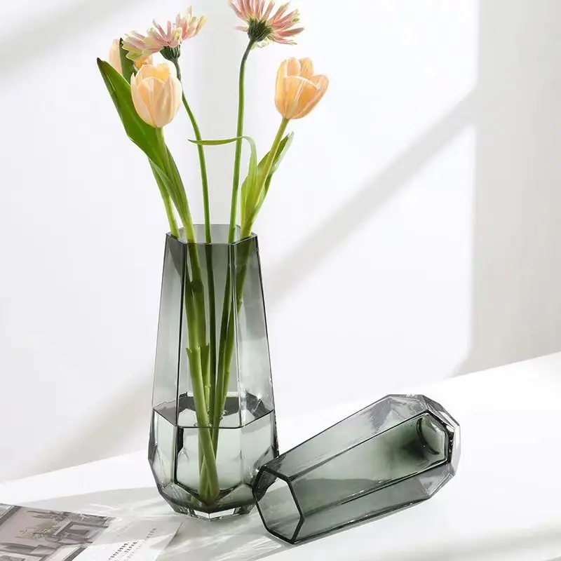 Unique Design Dark Gray Home Decor Hexagonal Prism Glass Flower Vase Cheap Clear Glass Crystal Vases Home Wedding Decoration