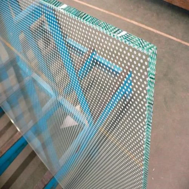 Small Dots Pattern Safety Laminated Anti Slip Glass with SGP & PVB Interlayer Certified with ANSI Standards