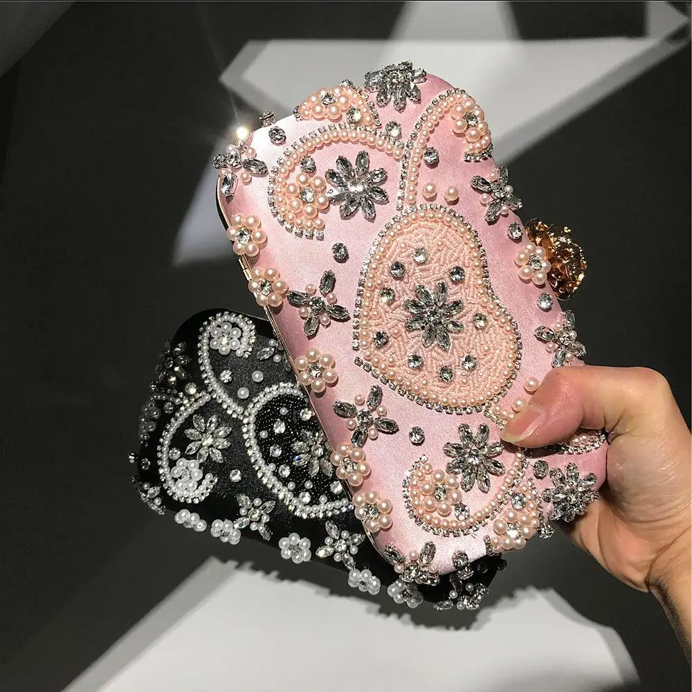 Hot Sale Female Clutch Evening Clutch Bags For Women Luxury Handmade Beaded Bag Diamond New Fashion Evening Purses For Ladies
