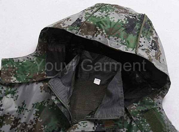 Durable Using Low Price plus size rain coat Camouflage Long Rain Coat For Men