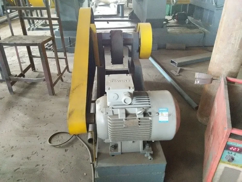 Recyclable Tire Sandals With Your Brand Full Automatic Scrap Tire Recycling Plant Equipment For Recycling Old Tires