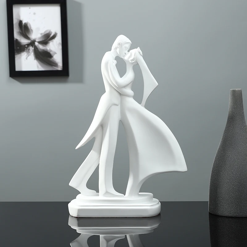 
Высококачественное Подарочное изделие из смолы, скульптура поцелуй для влюбленных, романтическое свадебное украшение для дома 