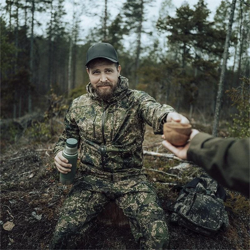 Green Digital Camouflage Hunting Clothes for Men Silent Water Resistant Hunting Suit Duck Deer Hunting Jacket and Pants Set