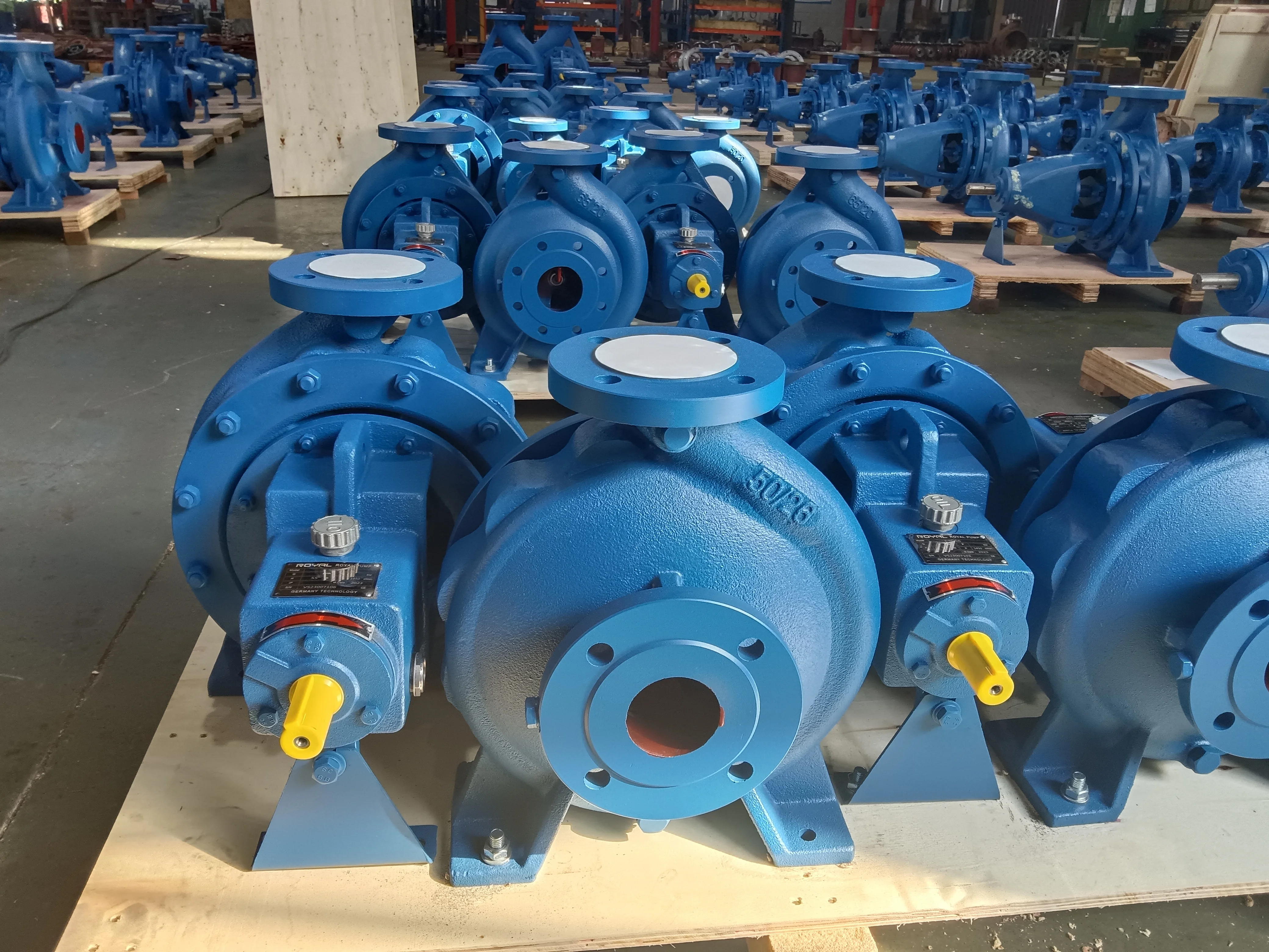 Manufacturer direct wholesale long-coupled centrifugal water pump Farm End Suction Centrifugal Pump For Agricultural Irrigation