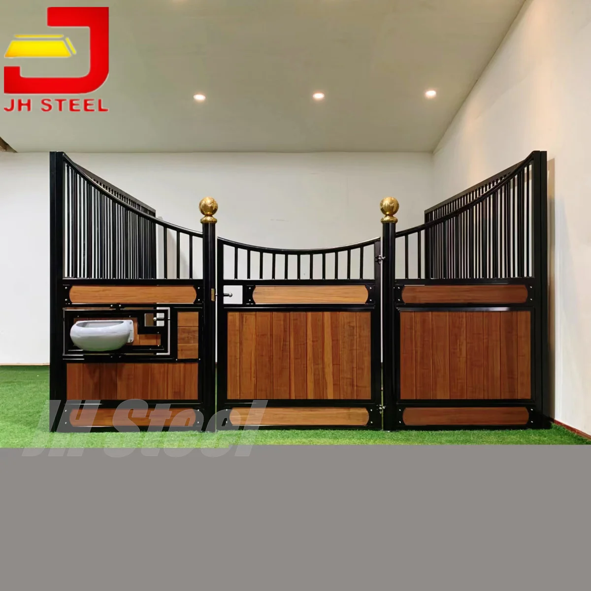 Pre Fabricated Miniature Wooden Steel Beautiful Horse Stable Panel Door Barn Window Horse Stall