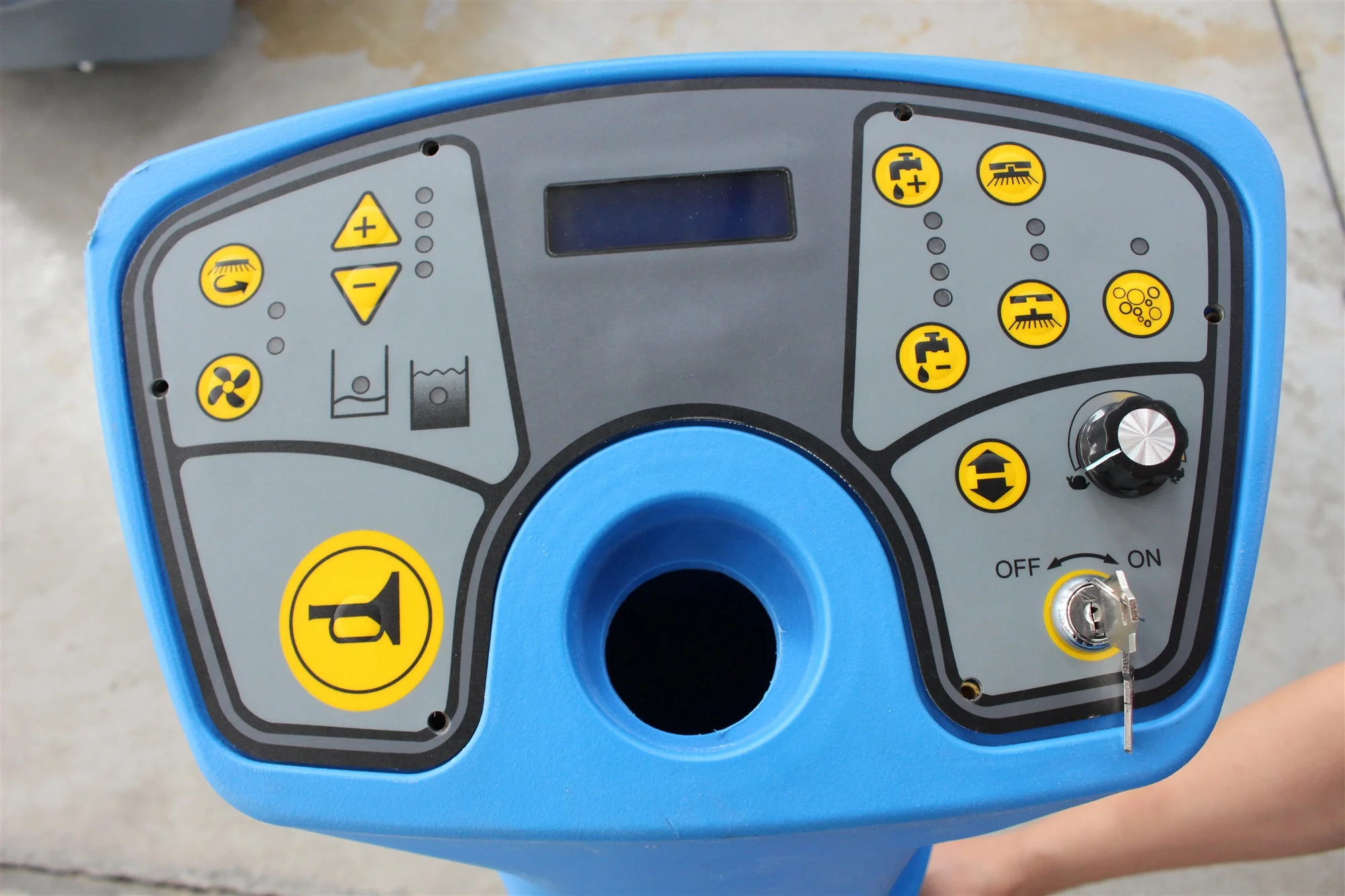 Industrial ride on floor sweeper outdoor cleaning machine ceramic tile floor cleaning machine