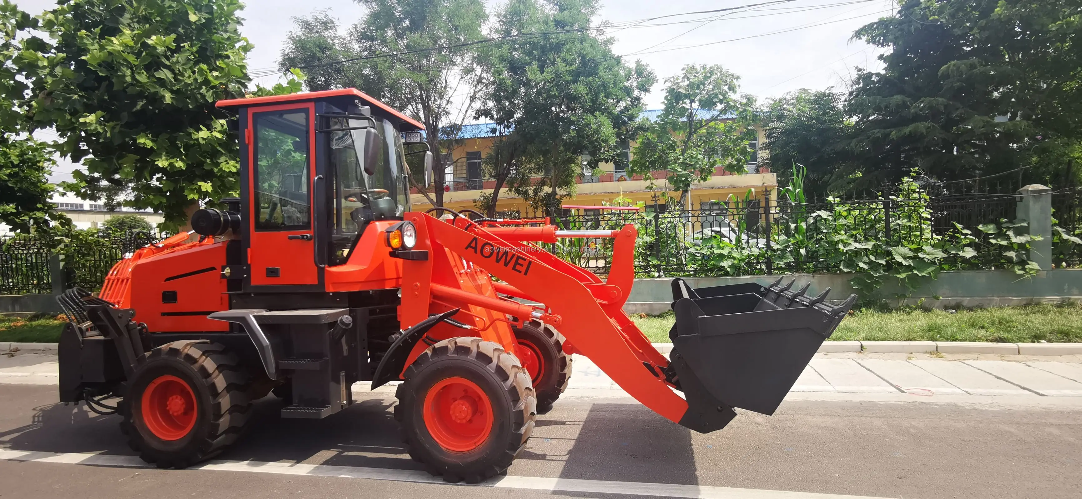 Mini Wheel Loader Front End Loader With CE Certificate Mini Wheel Loader 800kg For Gardeners
