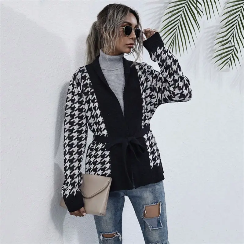 2021 Cardigan Sweater Long Sleeve Geometric Houndstooth Design Knitted Small Fragrance Korean Clip Cardigan Top For Women