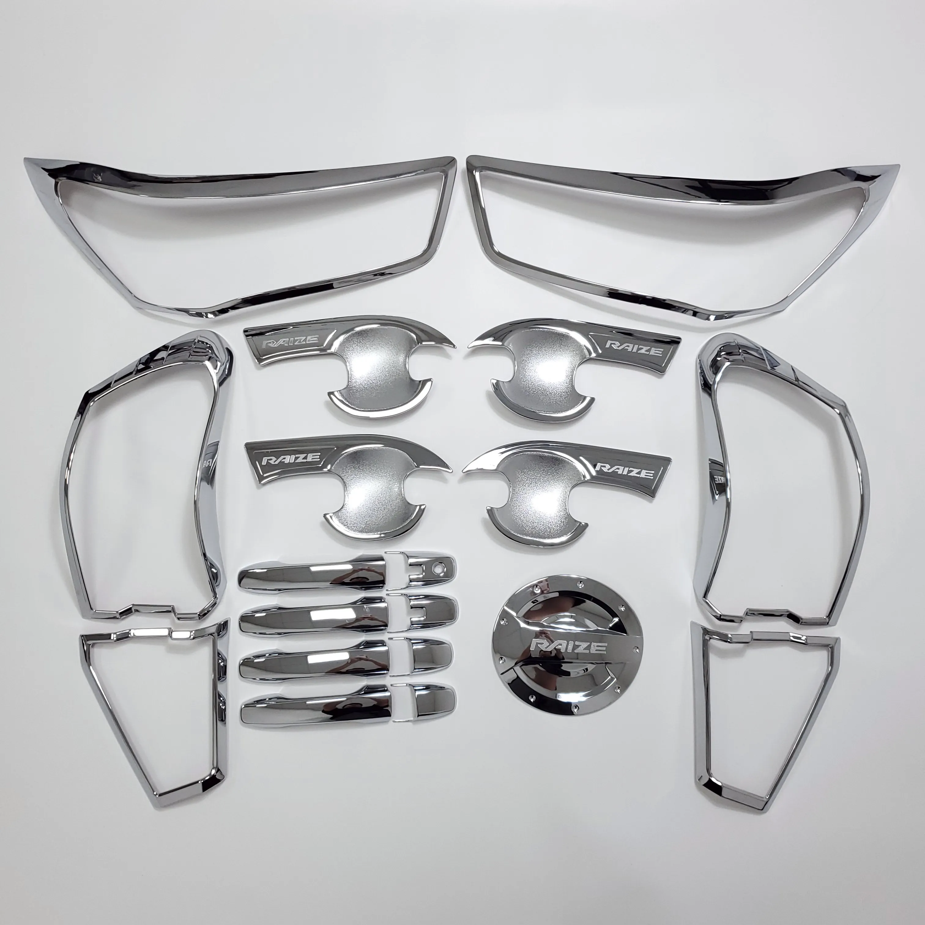 Цена по прейскуранту завода-изготовителя комбинированный набор Chrome комплект дверные ручки плафон автомобильные аксессуары тюнинг-пакет для Toyota райзе Рокки