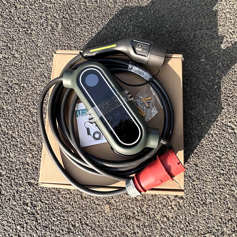 Mode 2 Type 2 Portable AC Ev Car Charger Station Type 2 11kw 22kw 16A 32A Fast 450V AC 3 Phases