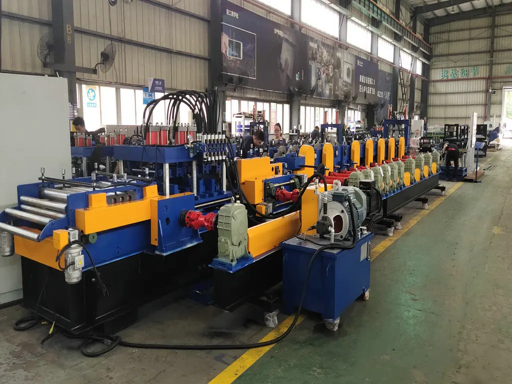 4 Inch Zee and 6 Inch  Cee 14 Gauge Steel Frame Roll Forming Machine USA Hot Selling Cz Purling Roll Forming Machine