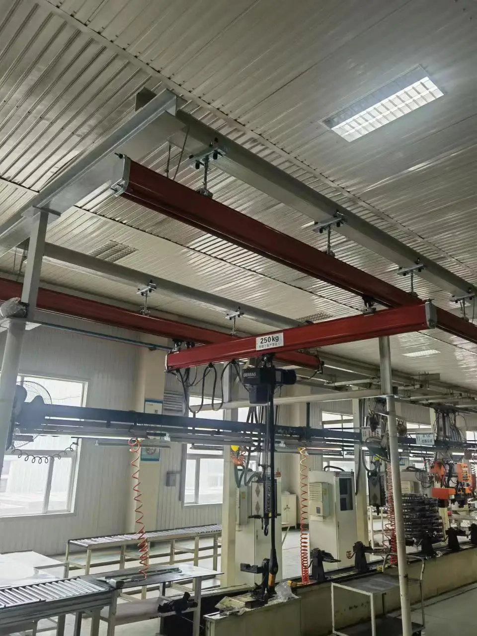Factory Use Light Modular Crane System European Type Suspension Crane Flexible Forged Steel Welded Crane