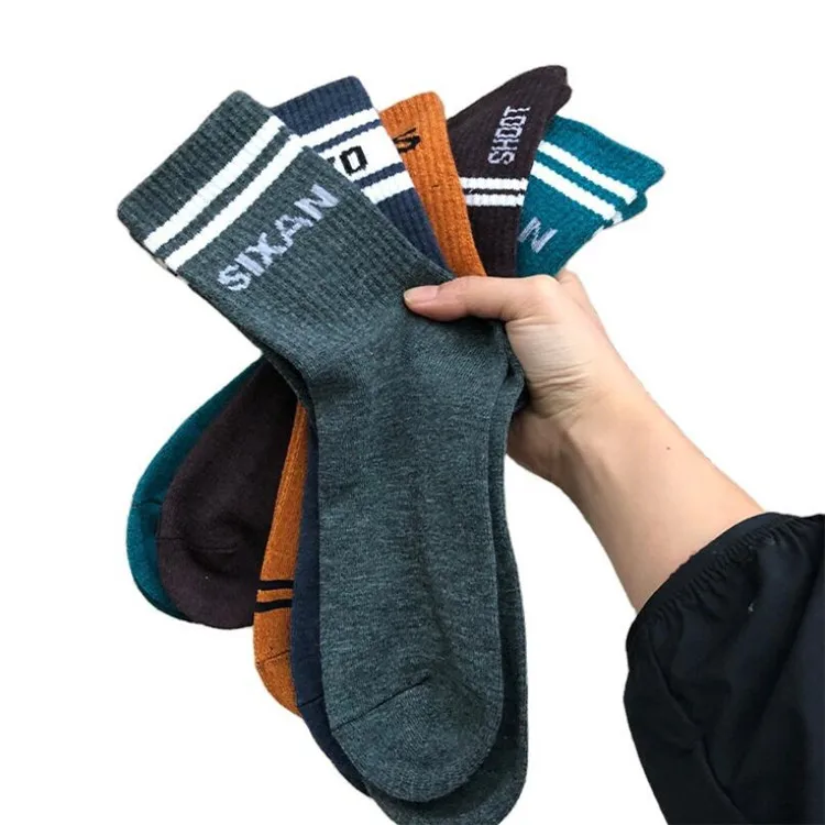 Custom Logo Letter Men Socks Design Striped Fashion Top Quality Cotton Socks Man
