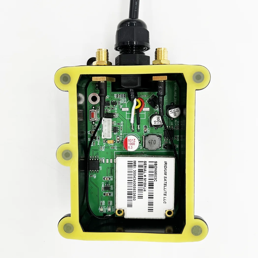 waterproof IP68 globe service Iridium SBD transceiver satellite communications GPS locator for vehicle and ship