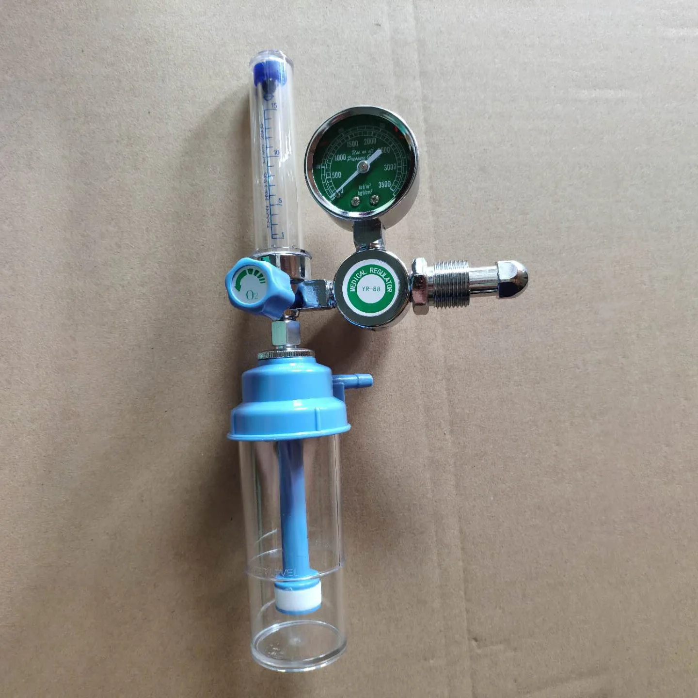 2023 NINGBO KangWei Brass Wholesale Price medical equipment oxygen pressure balancing valves regulator with conector