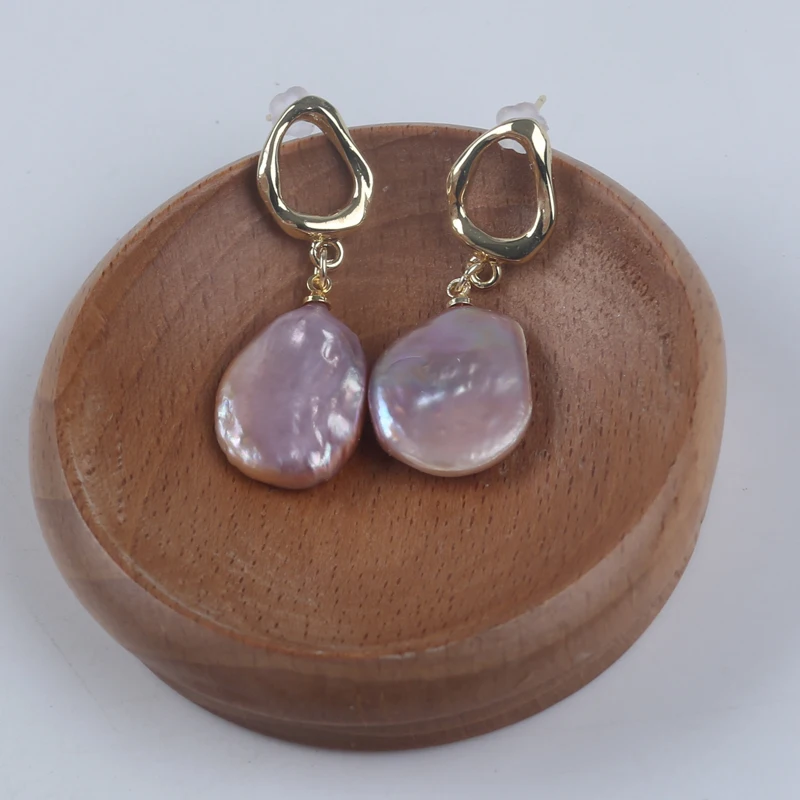 Wholesale Handmade Natural Freshwater Coin Pearl Earring For Ladies