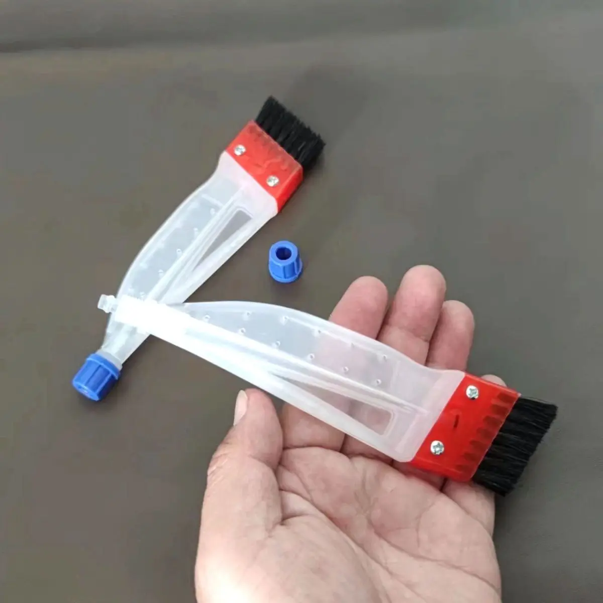 3.5cm Glue  brush in plastic handle ,horse hair glue brush tool