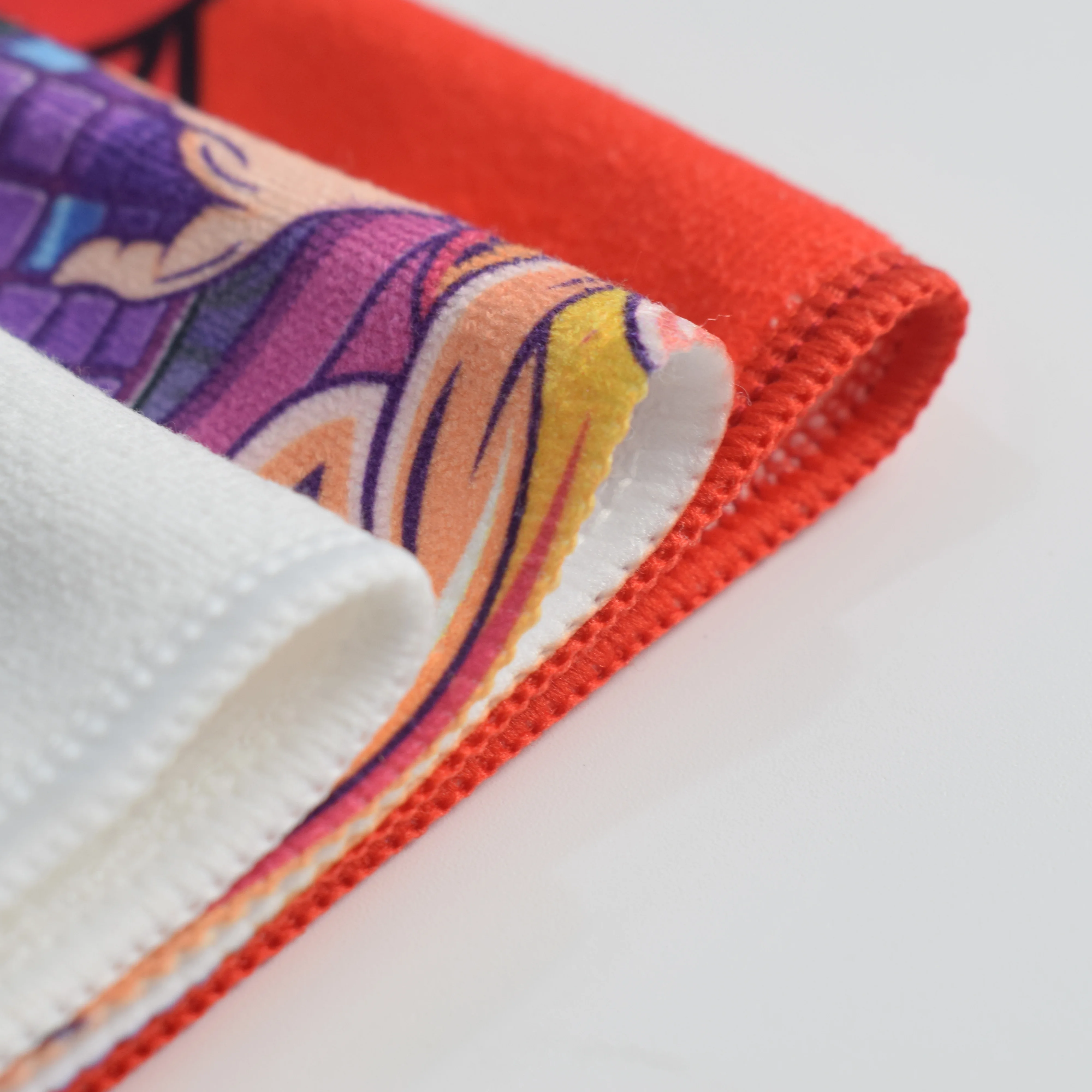 Спортивные полотенца с логотипом