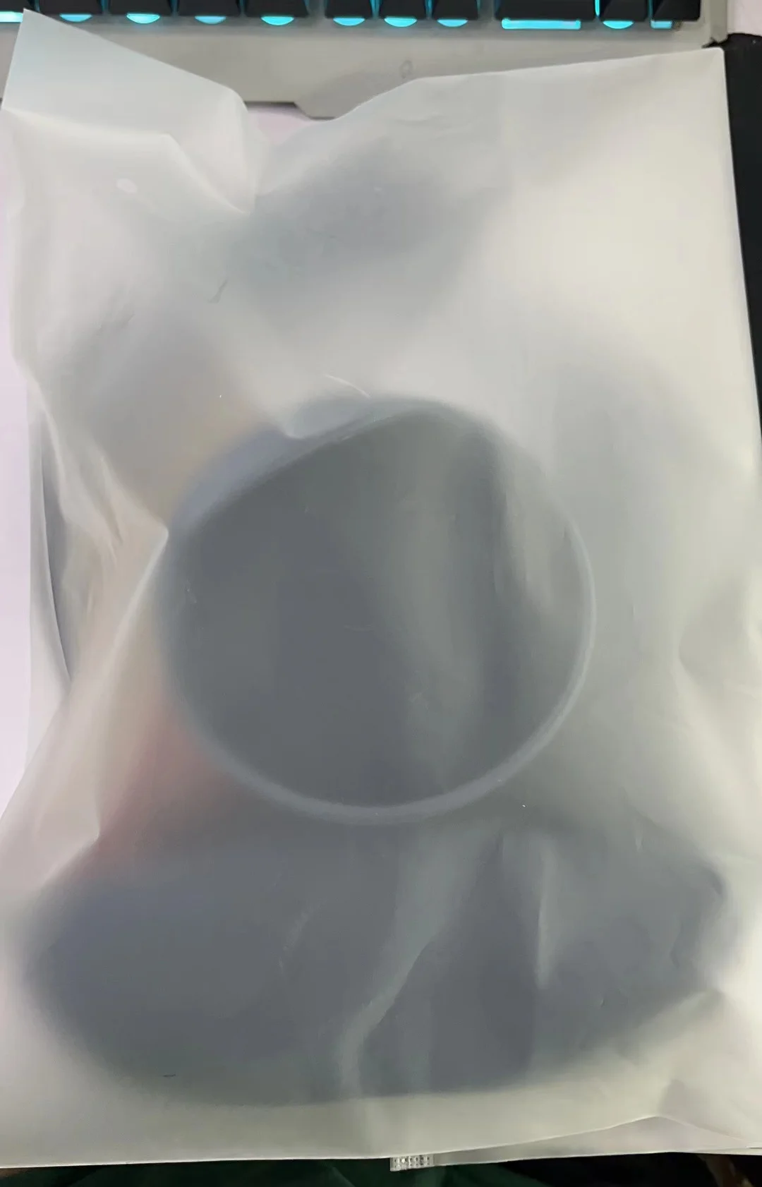 Newsun Eco-Friendly Squirrel Shape Silicone Feeder Baby Suction Bowl Bibs And Bowl Feeding Set With Teether And Pacifier Clip