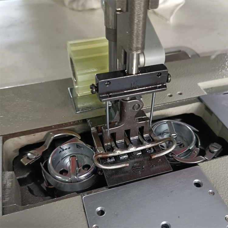 Single & Double Needle Sewing Machine Industrial Compound Triple Synchronous Sewing Machine