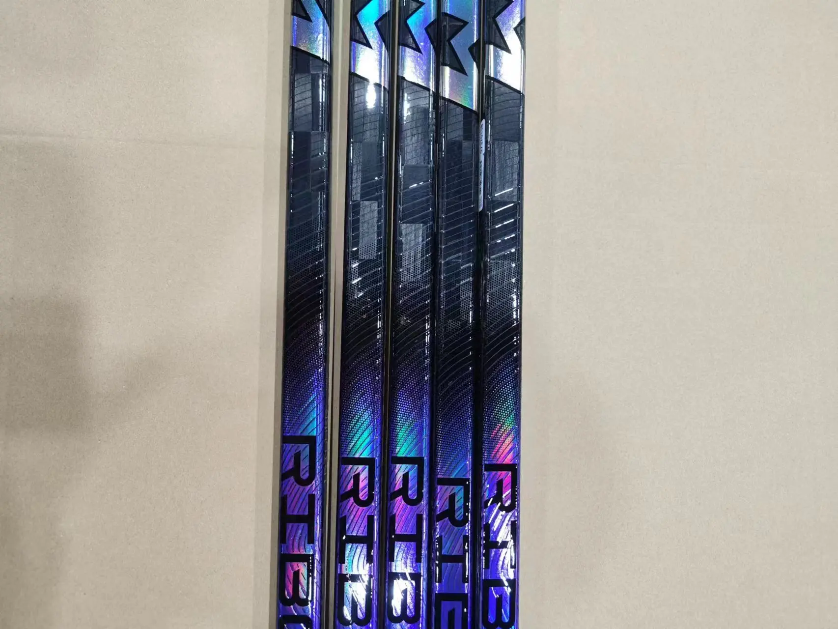 Grip Senior Ice Hockey Stick 375G Carbon Fiber One-Piece Hockey Stick For Sale