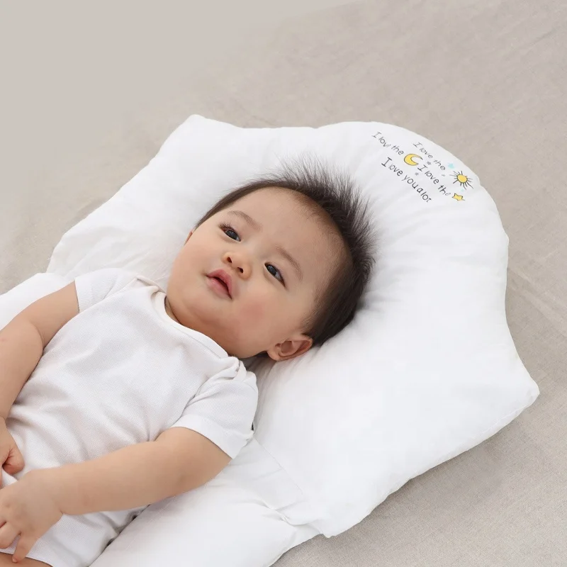 iduole Breathable and soothing throw pillow corrects head protection pillow for newborn baby