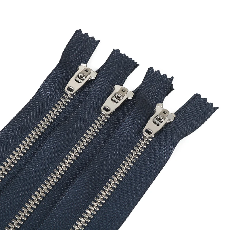 Cheap Wholesale 3# 4# 5# YG Slider Brass Sliver Teeth Navy Tape Metal Zipper with semi auto lock slider  For Jeans