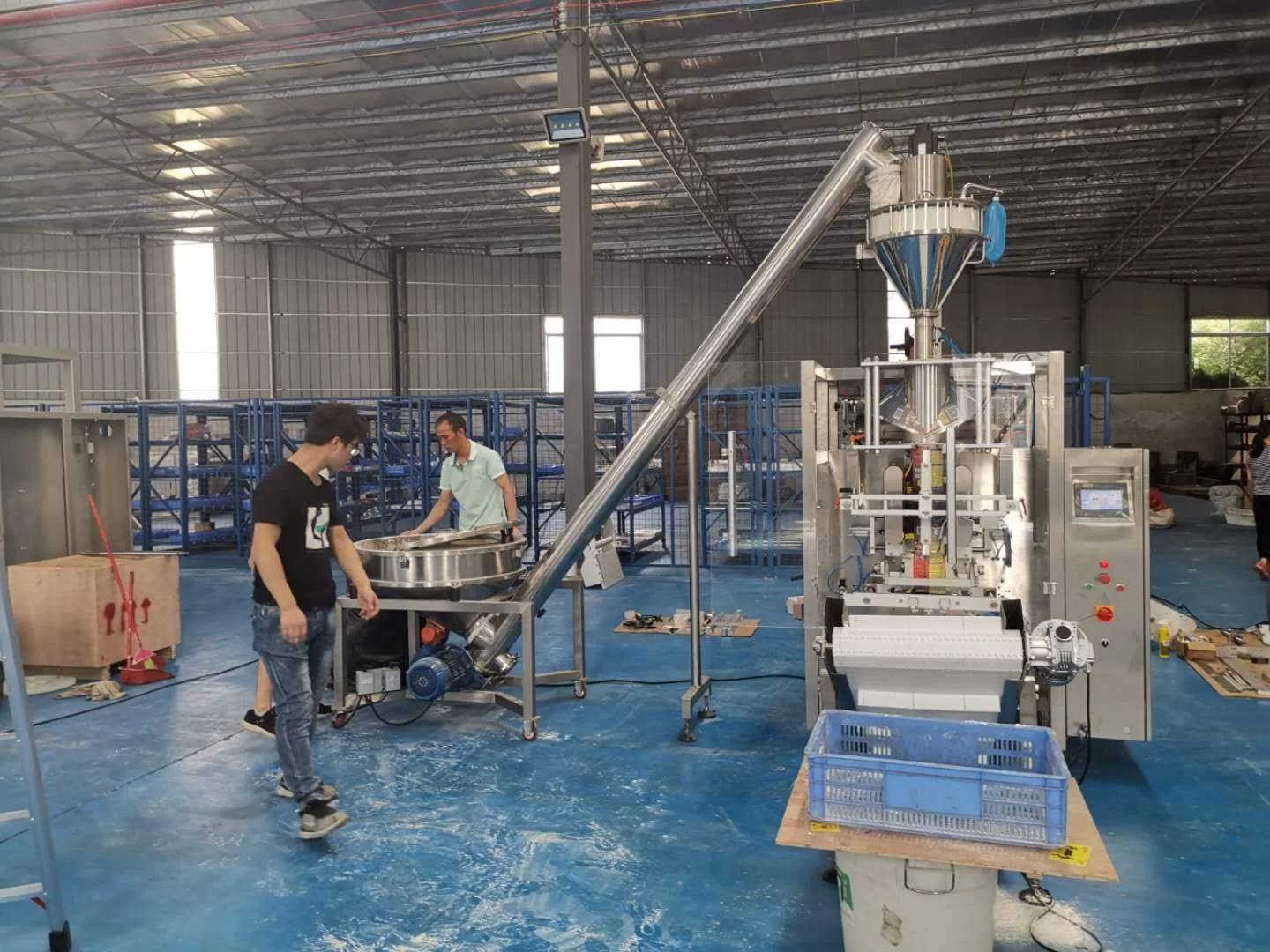 China Automatic VFFS Organic Fertilizer Starch Flour Seasoning Sugar Spices Coffee Powder Packing Machine