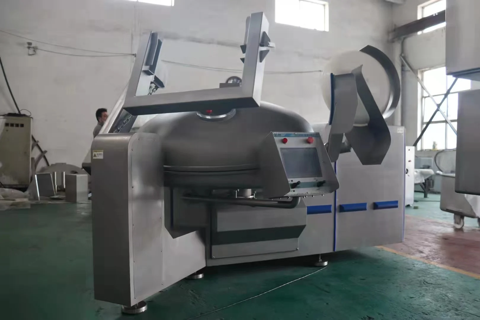 Высокоскоростной малошумный вакуумный измельчитель для мяса на 200 л 330 500