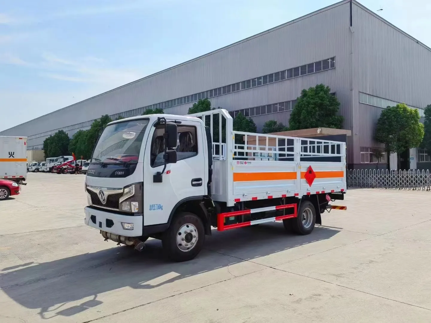 4 тонны 5 тонн грузовой забор грузовик DONGFENG 4x2 опасные