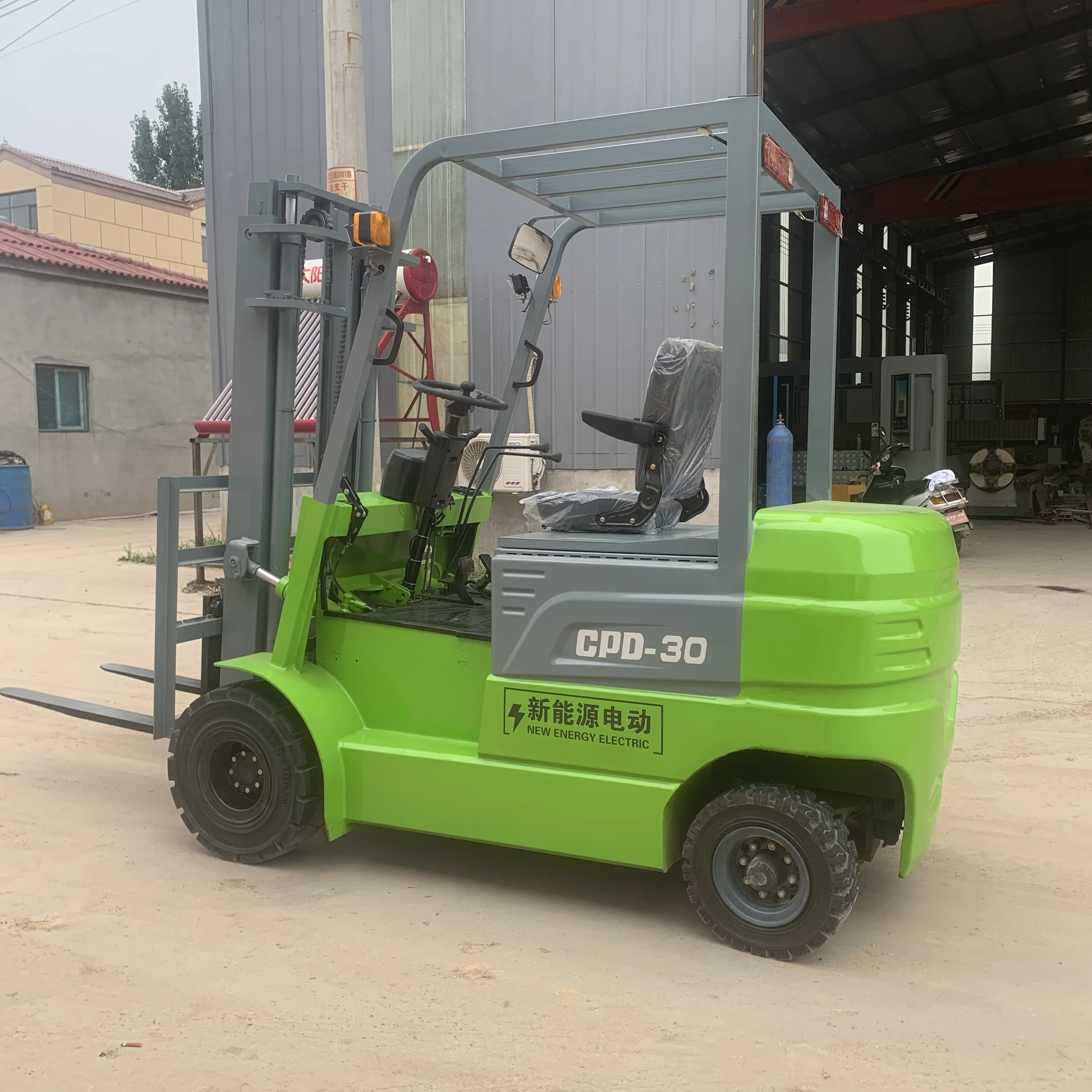 42V Lightweight AC High Quality Forklift Small Tire Farm Factory Handling Truck Lithium Battery Forklift