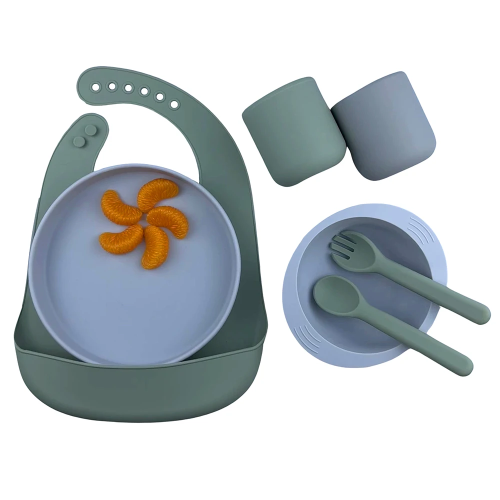 High-Quality Price Food Grade Silicone Tableware Baby Feeding Set Newborn Spoon Fork Utensils Silicone Baby Dining Set